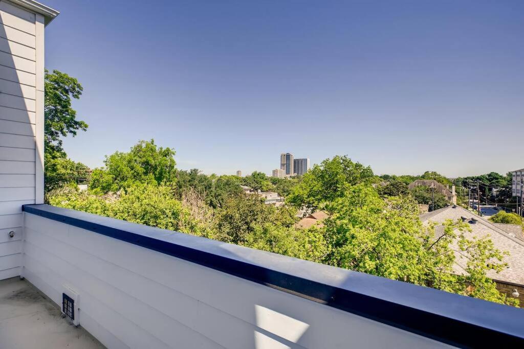 4 Story Home Mins To Downtown Houston With City Views מראה חיצוני תמונה