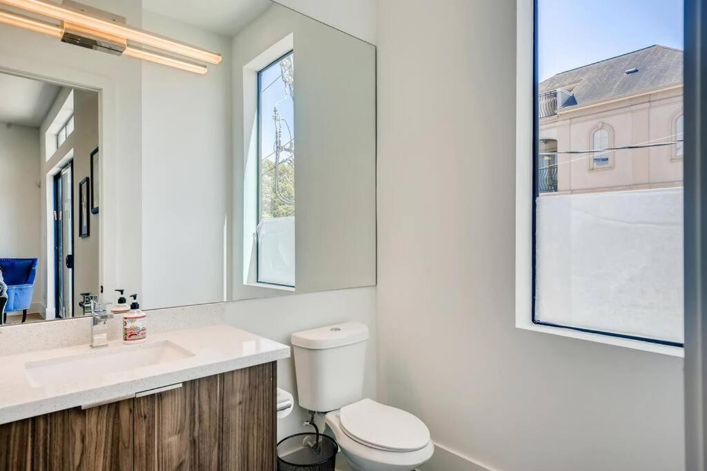 4 Story Home Mins To Downtown Houston With City Views מראה חיצוני תמונה